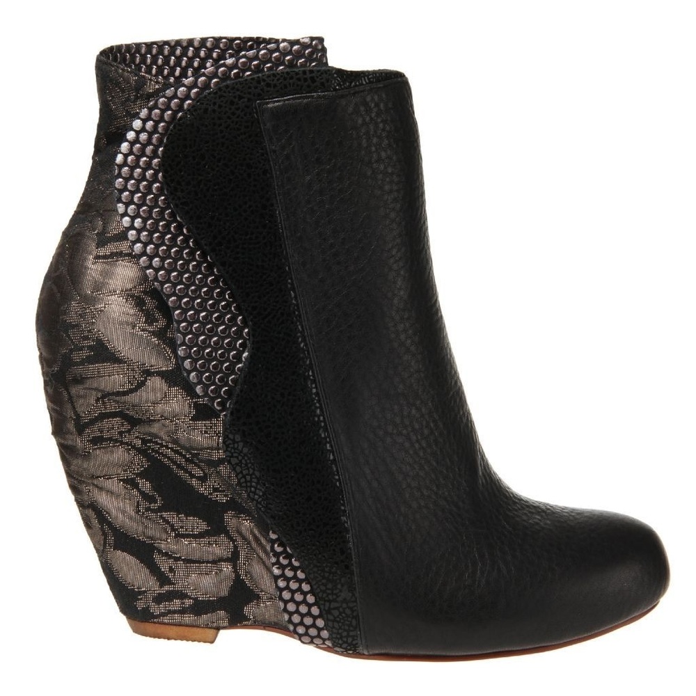 Irregular Choice "Motherly Love" Booties